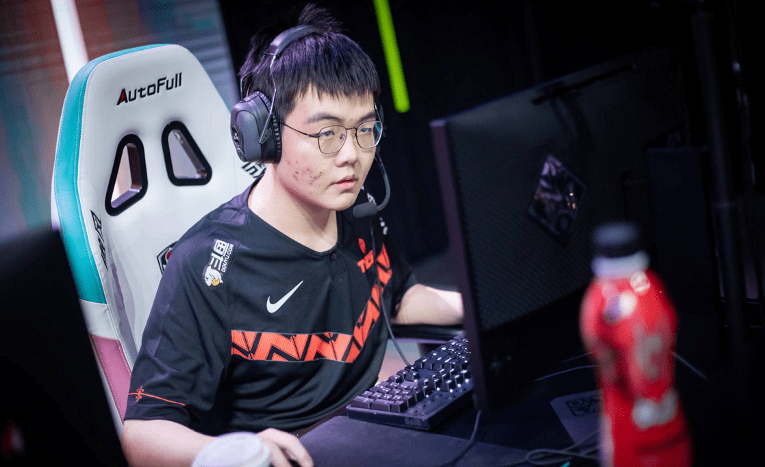  Doinb连续十五场比赛得分超过回归赛场，利物浦挑战极限！