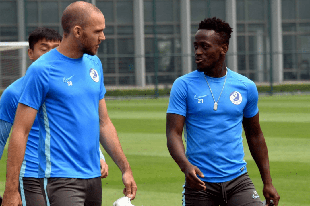 国际比赛日西汉姆备战CBA常规赛，调整名单细节曝光，质疑声仍在，阵容厚度经受考验的简单介绍